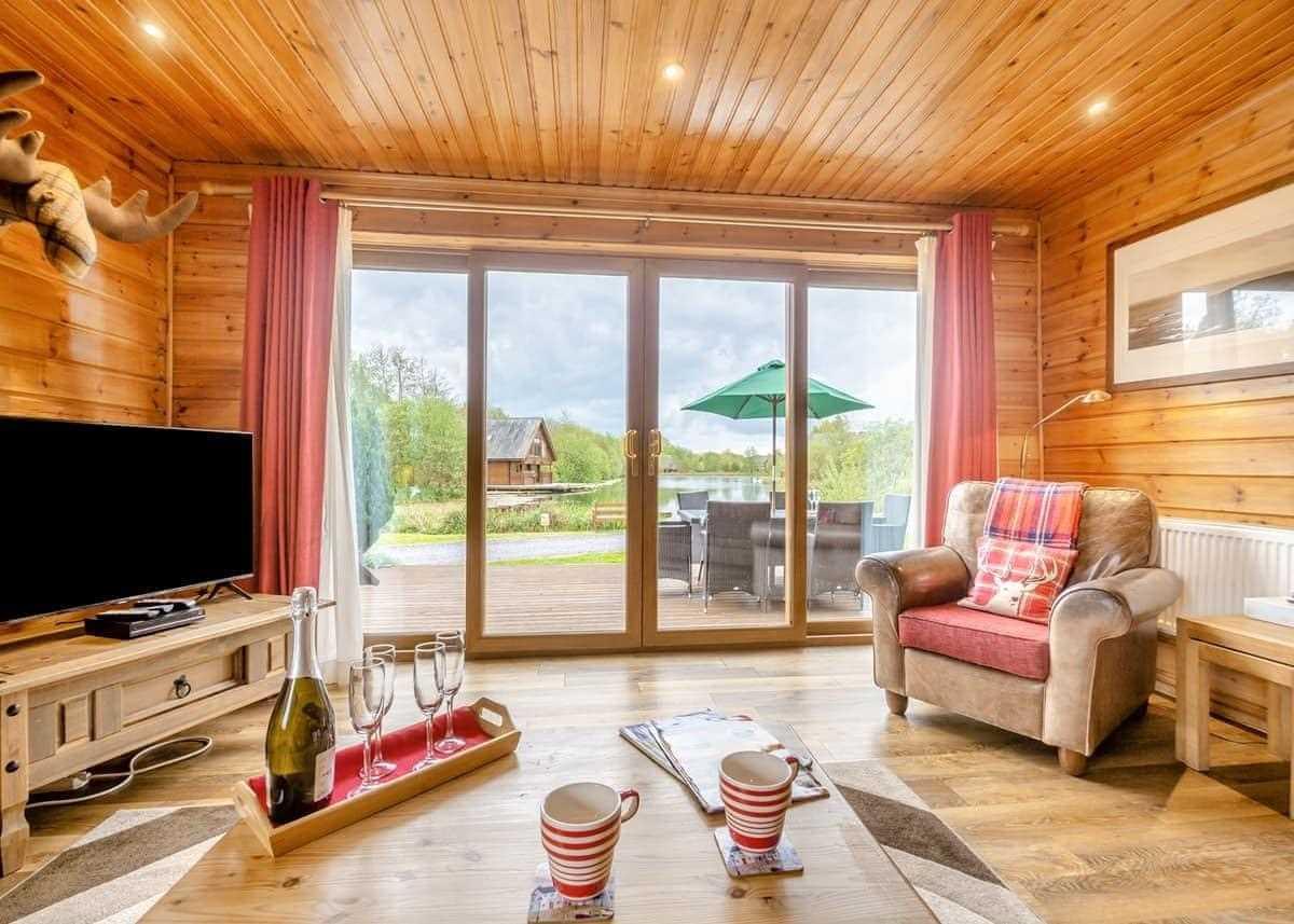 Anglesey Lakeside Lodges, Llandegfan